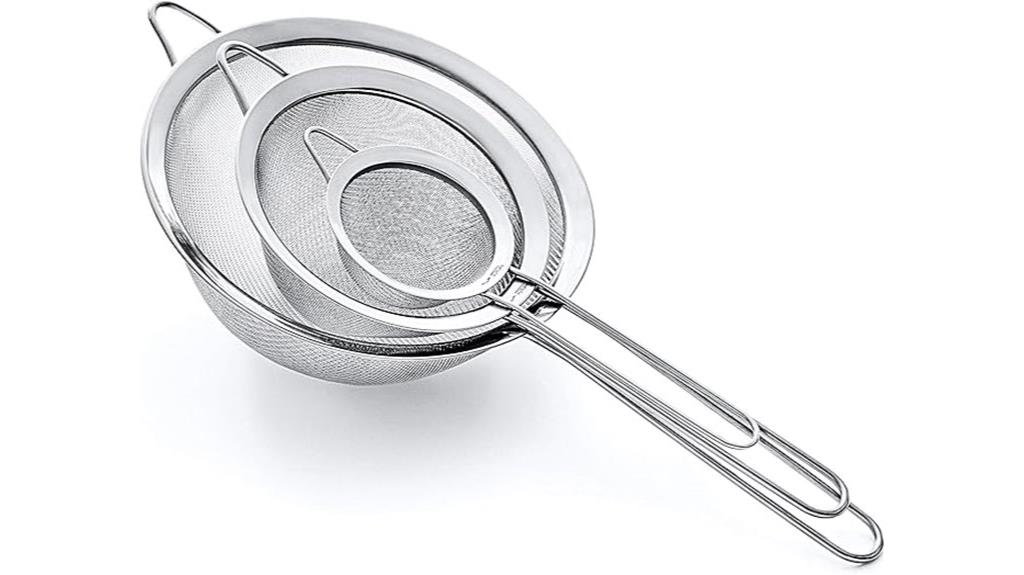 three size stainless strainers